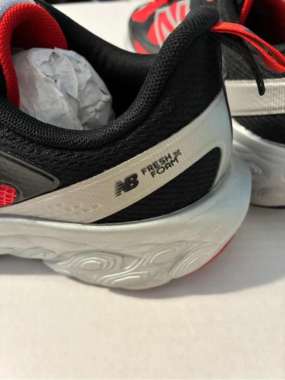 New Balance Fresh Foam Trainer GANNI Black Silver Metallic Red Women’s size 10.5